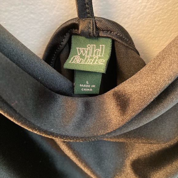 Slinky Black Top - Picture 7 of 10